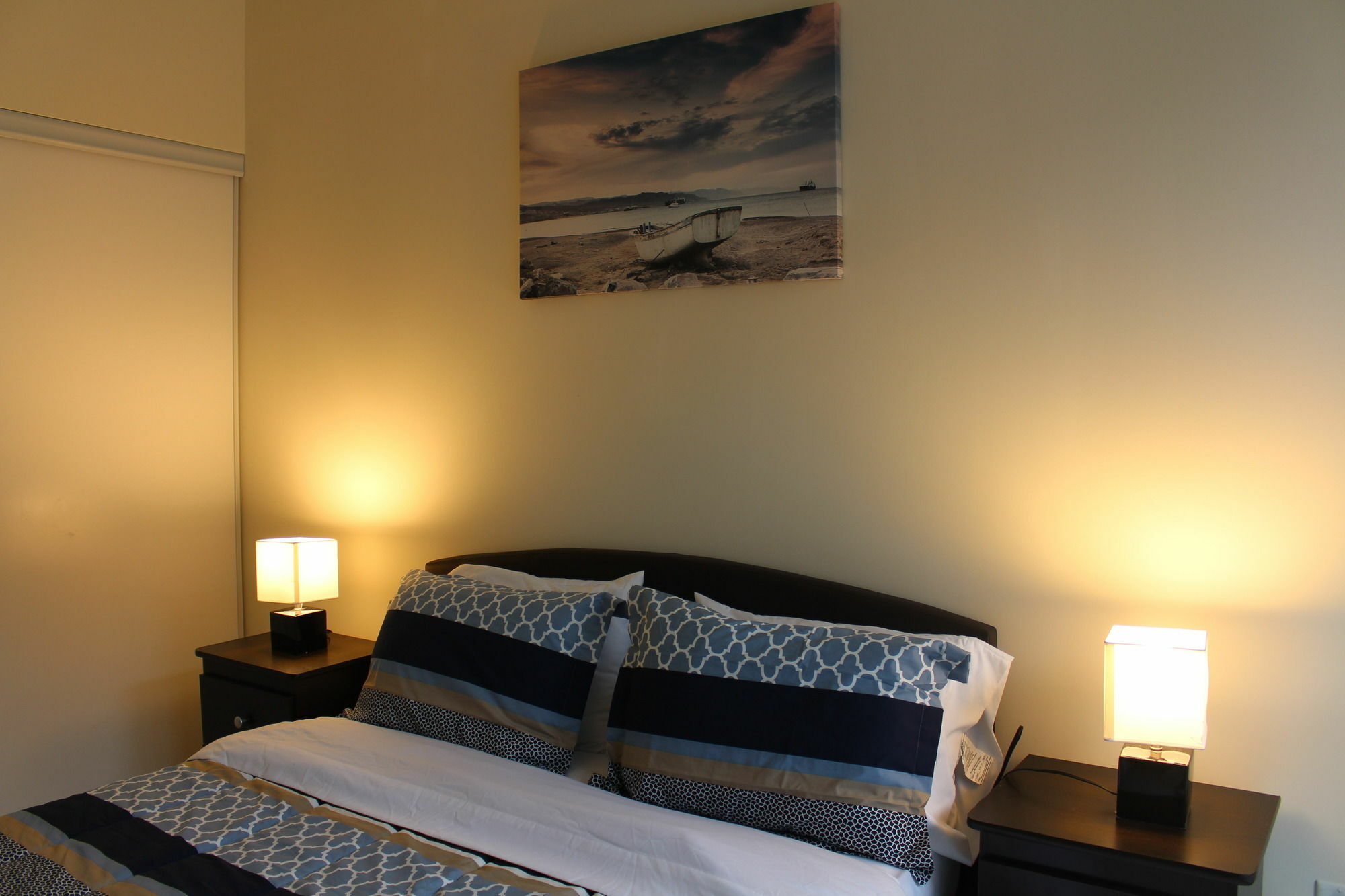 Custom Luxury Suite - By Elite Suites Mississauga Extérieur photo